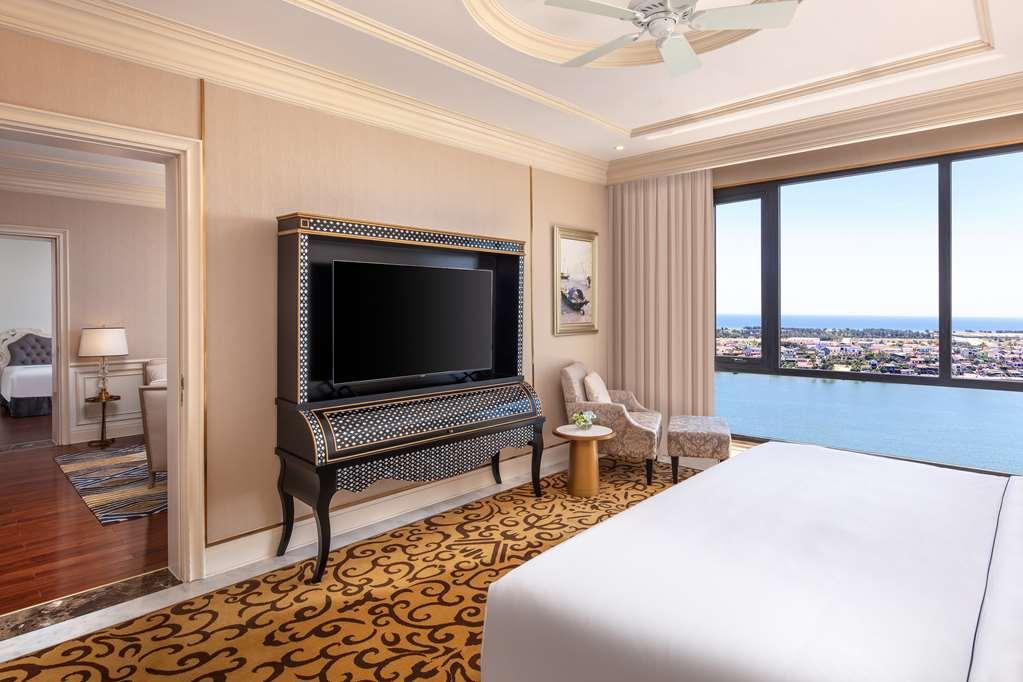 Melia Vinpearl Quang Binh Hotel Dong Hoi Room photo