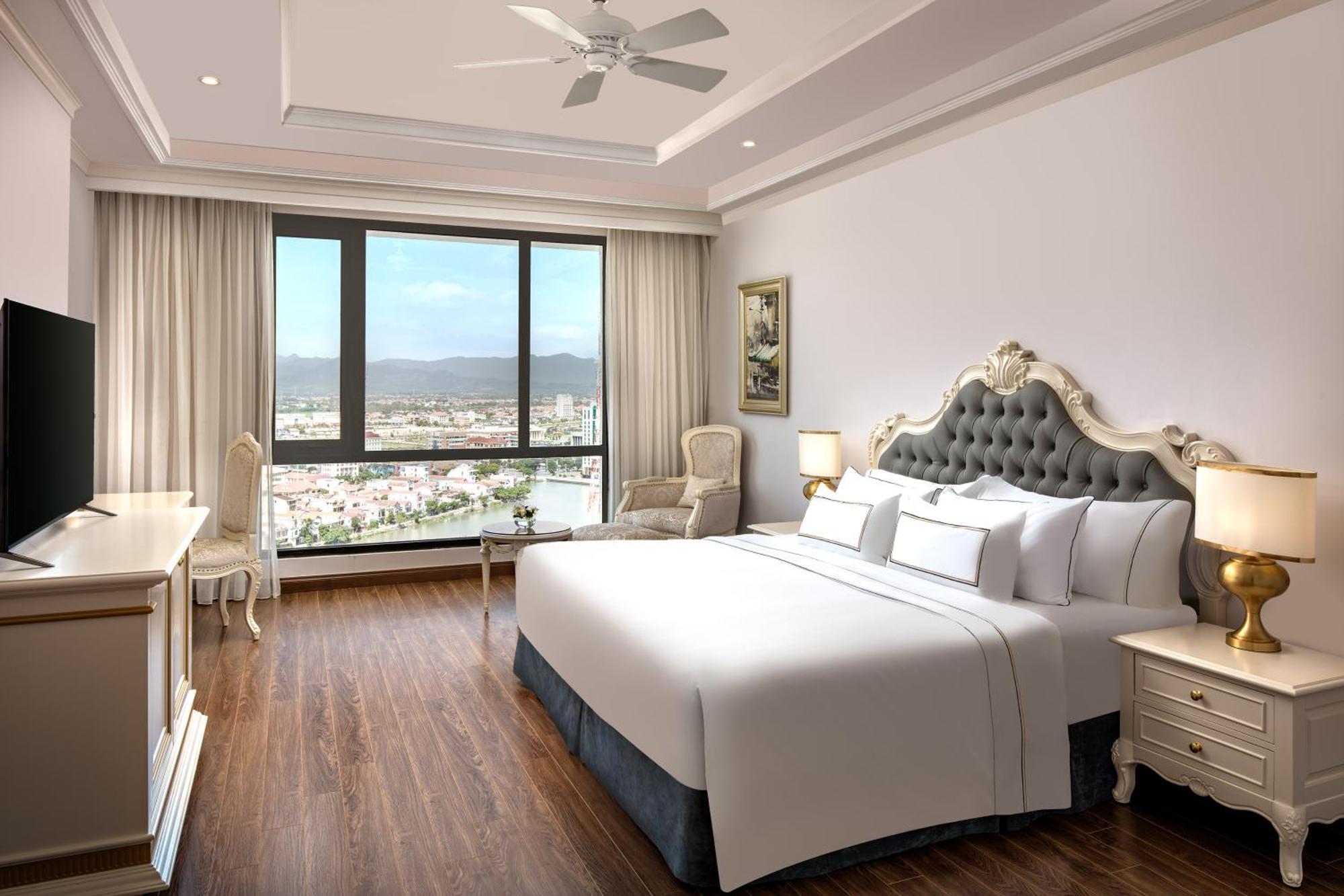 Melia Vinpearl Quang Binh Hotel Dong Hoi Exterior photo