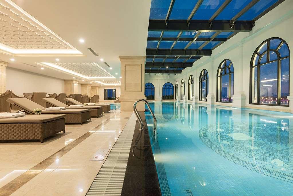 Melia Vinpearl Quang Binh Hotel Dong Hoi Exterior photo